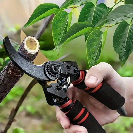 Multi-Functional Gardening Pruning Tool